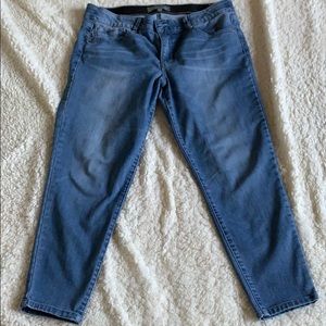 Wit & Wisdom crop jeans!